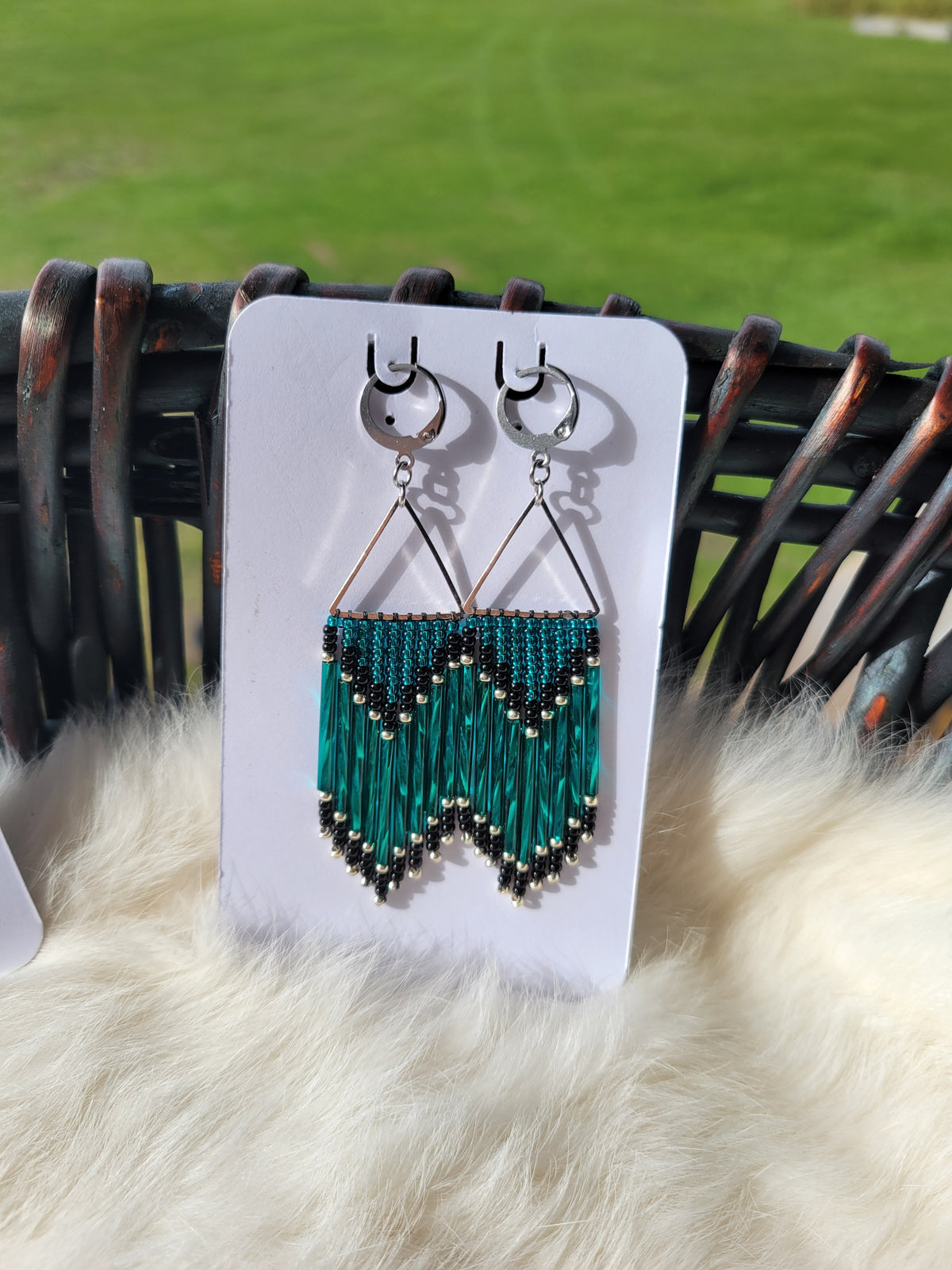 Twisted Teal Triangles